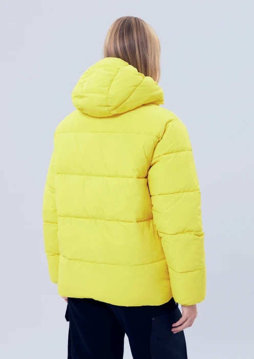 Купить куртка зимняя женская «родина в сердце» желтая в Москве с доставкой по РФ - изображение 2