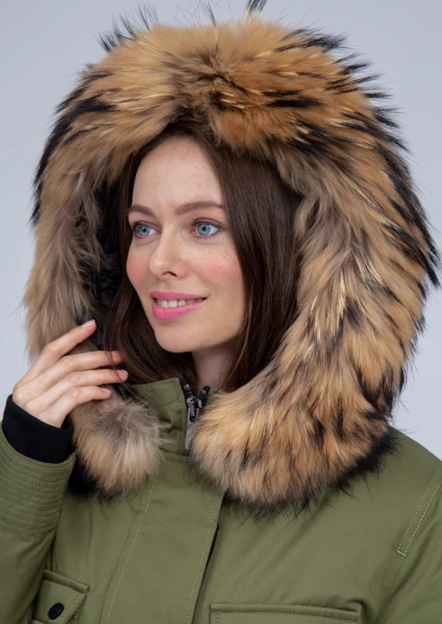 Купить куртка утепленная женская (натуральный мех енота) хаки в Москве с доставкой по РФ - изображение 8