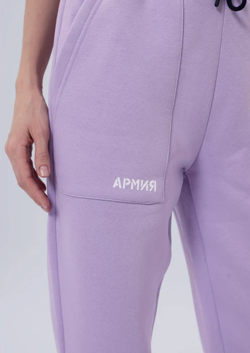 Купить брюки трикотажные женские «армия» сиреневые в Москве с доставкой по РФ - изображение 5
