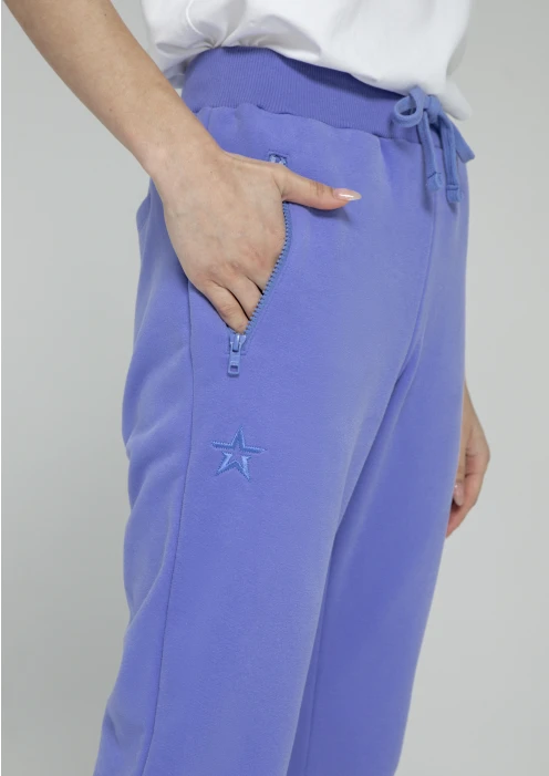 Купить брюки-джоггеры женские «звезда» лавандовые в Москве с доставкой по РФ - изображение 3