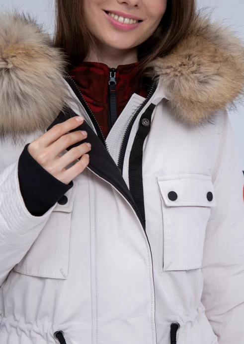 Купить куртка утепленная женская (натуральный мех енота) белая в Москве с доставкой по РФ - изображение 8
