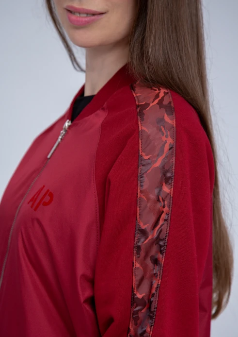 Купить куртка-бомбер женская «ар» бордовая в Москве с доставкой по РФ - изображение 6